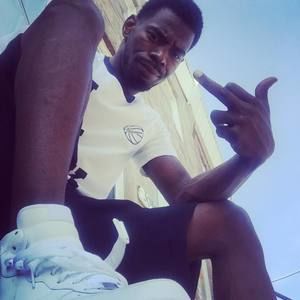 Meet your Posher, Lamont